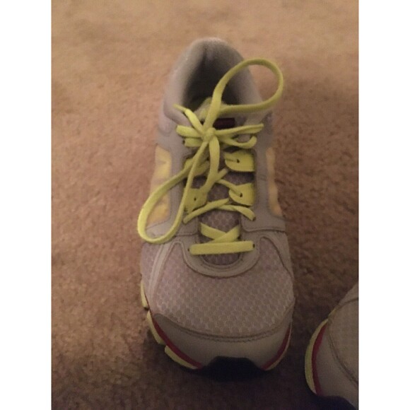 Nike Dual Fusion ST2 Women Girls Athletic Shoes Sneakers Size 7 Youth Multicolor - Picture 2 of 11